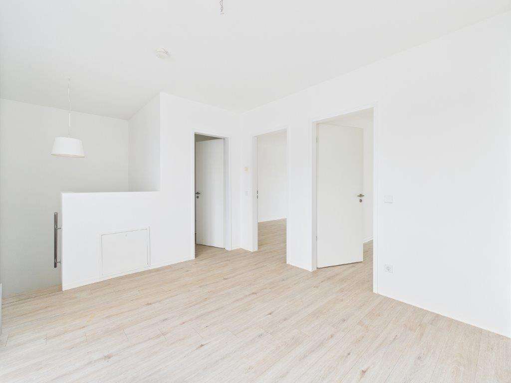 ### neuwertige 4-5-Zimmer-MAISONETTE-Wohnung mit Dachterrasse ###