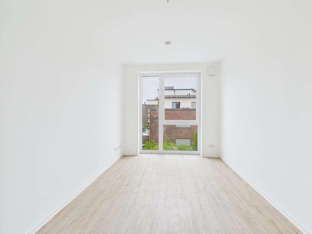 ### neuwertige 4-5-Zimmer-MAISONETTE-Wohnung mit Dachterrasse ###