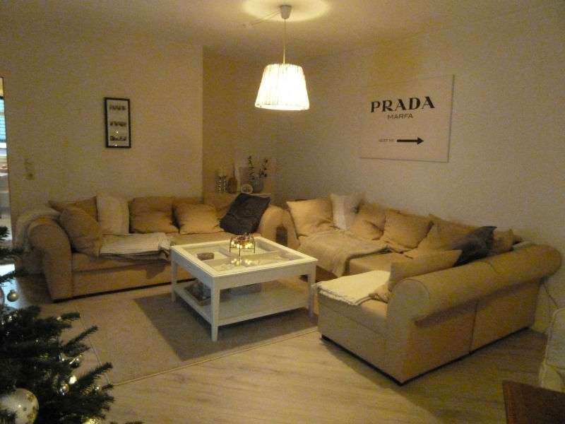 ### großzügige 2-Zimmer-Wohnung mit Balkon und Stellplatz in Altkloster ###