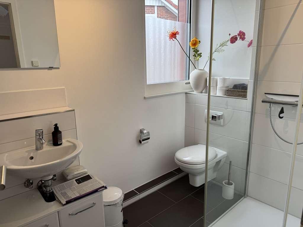 ### hochwertige 3-Zimmer-PENTHOUSE-Wohnung in ALTKLOSTER ###