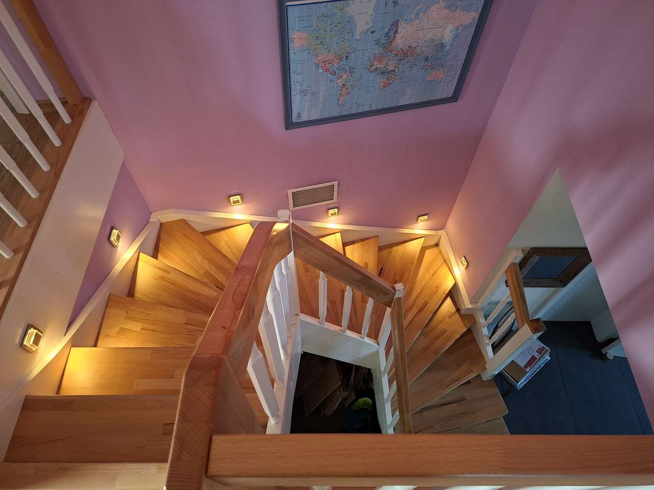 hochwertiges Einfamilienhaus (KfW 70) mit Nebengebäude, Doppelgarage und riesigem Grundstück
