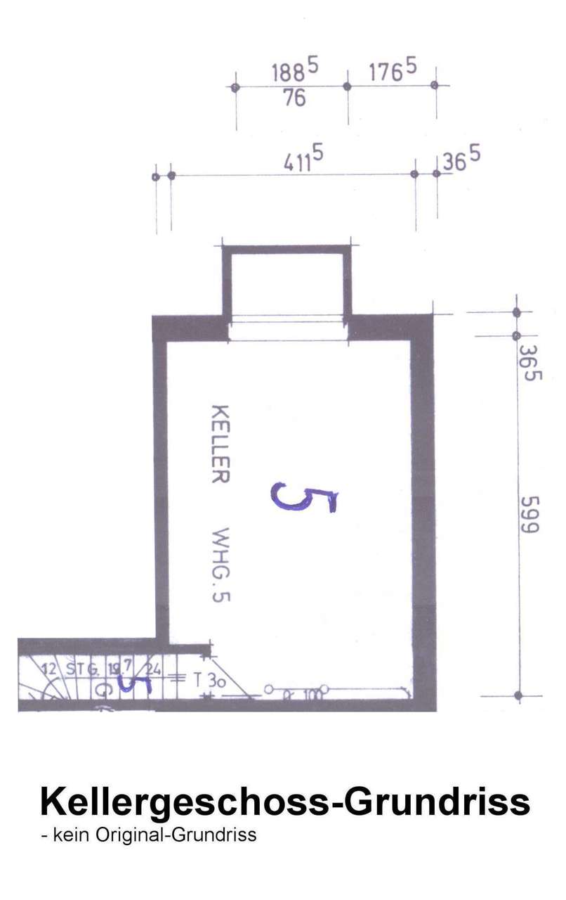 gepflegte 2,5-Zimmer-Eigentumswohnung mit Terrasse zzgl. wohnlich ausgebautem Hobbykeller