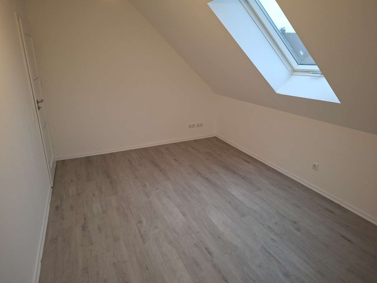 hochwertiges 4-Zimmer-Einfamilienhaus von 2021 in familienfreundlicher Wohnlage
