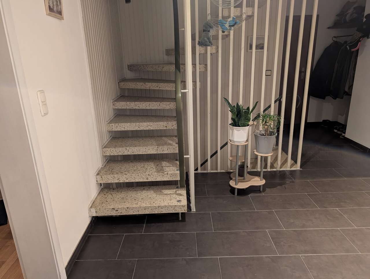 modernisierter 4-Zimmer-Bungalow mit Vollkeller & Garage