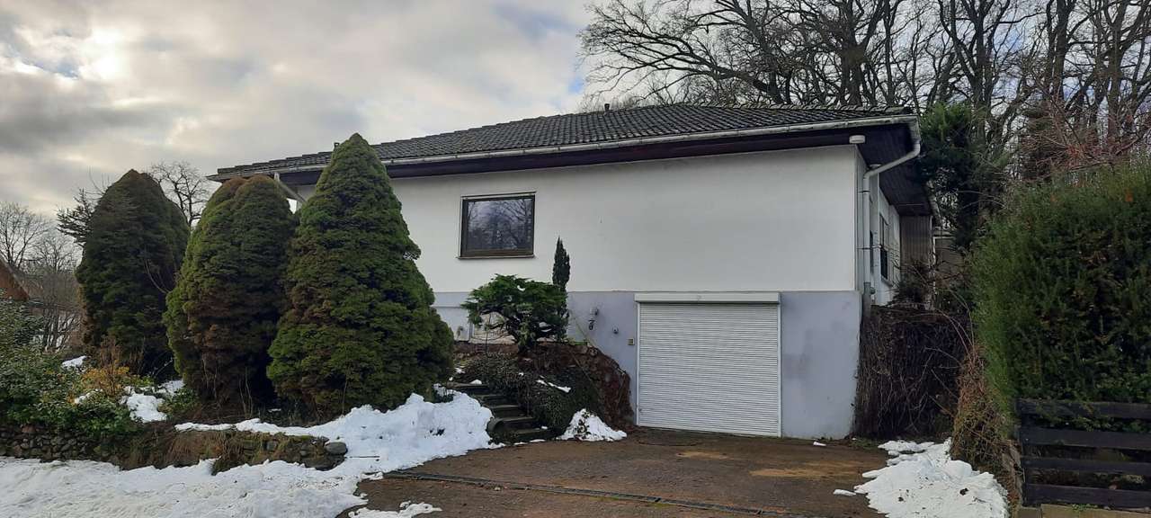 Renovierungsbedürftiger Bungalow mit großem Potenzial- ideal für Handwerker und Eigenheimbauer