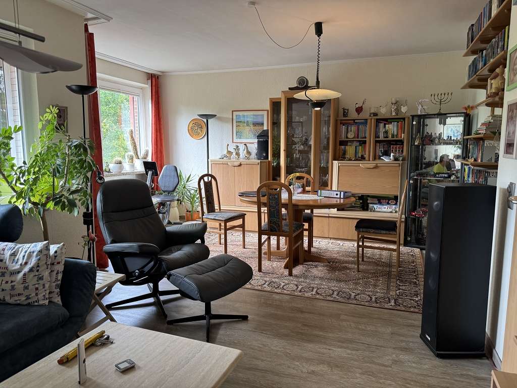 großzügige Maisonette-Wohnung mit Balkon in gefragter Lage – viel Platz auf zwei Ebenen