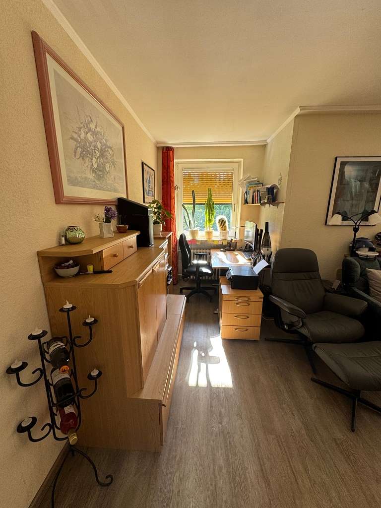 großzügige Maisonette-Wohnung mit Balkon in gefragter Lage – viel Platz auf zwei Ebenen