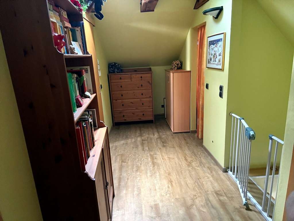 großzügige Maisonette-Wohnung mit Balkon in gefragter Lage – viel Platz auf zwei Ebenen