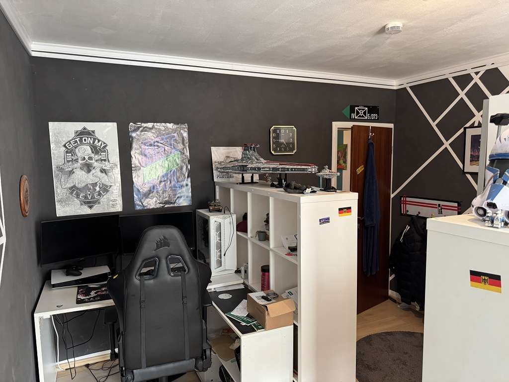 ### vermietetes 7-Zimmer-Dreifamilienhaus in Elbnähe ###