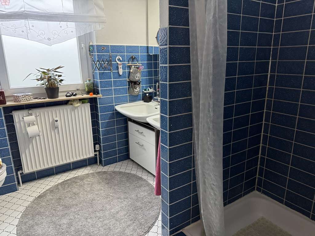 ### vermietetes 7-Zimmer-Dreifamilienhaus in Elbnähe ###