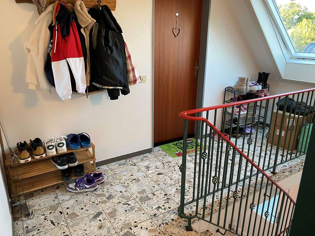 ### vermietetes 7-Zimmer-Dreifamilienhaus in Elbnähe ###