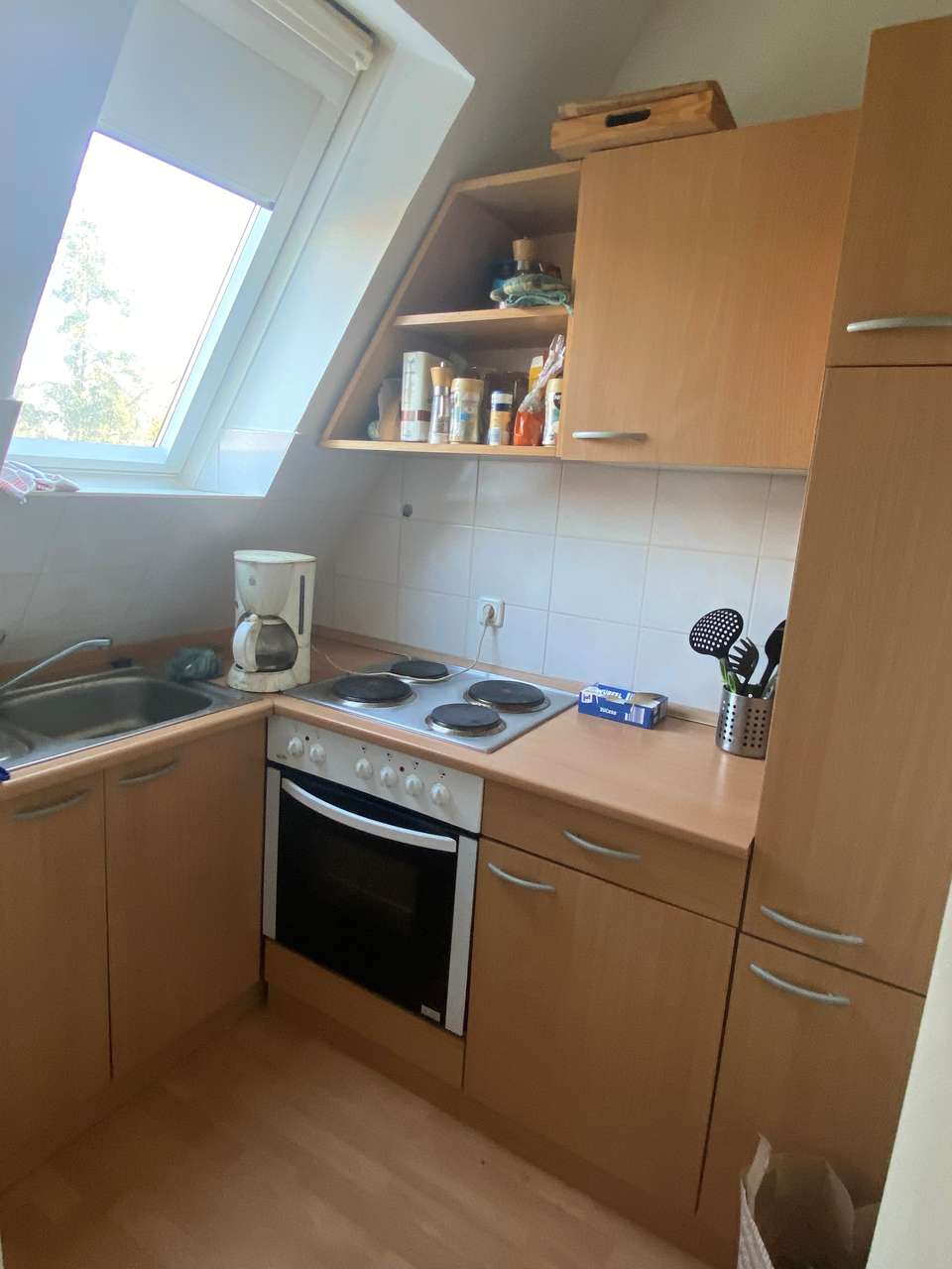 ### vermietetes 7-Zimmer-Dreifamilienhaus in Elbnähe ###
