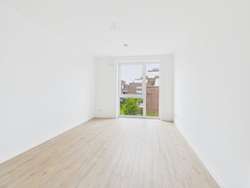 Zimmer I