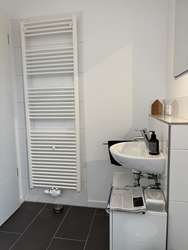 Duschbad (2. Etage) Duschbad (2. Etage)