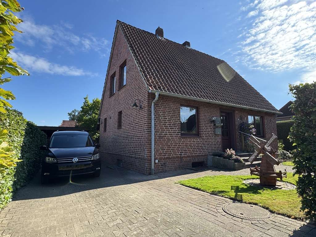 ### 4,5-Zimmer-ALTBAU-Einfamilienhaus in Elstorf ### 