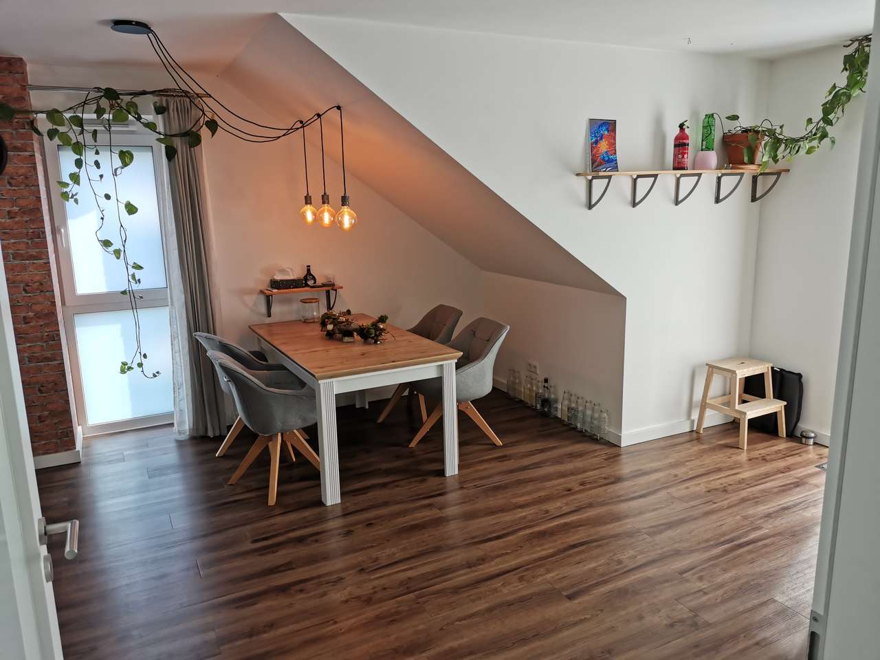 Wohn-/Esszimmer Wohn-/Esszimmer